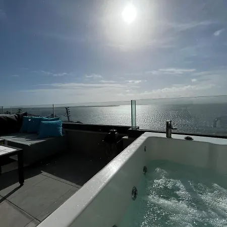 فيلة Mavi Panorama *