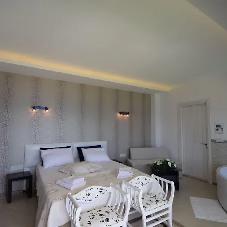 فيلة Mavi Panorama