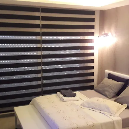 فيلة Mavi Panorama *