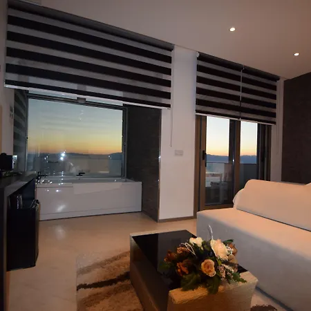 Mavi Panorama فيلة Çeşme