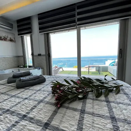 וילה Mavi Panorama